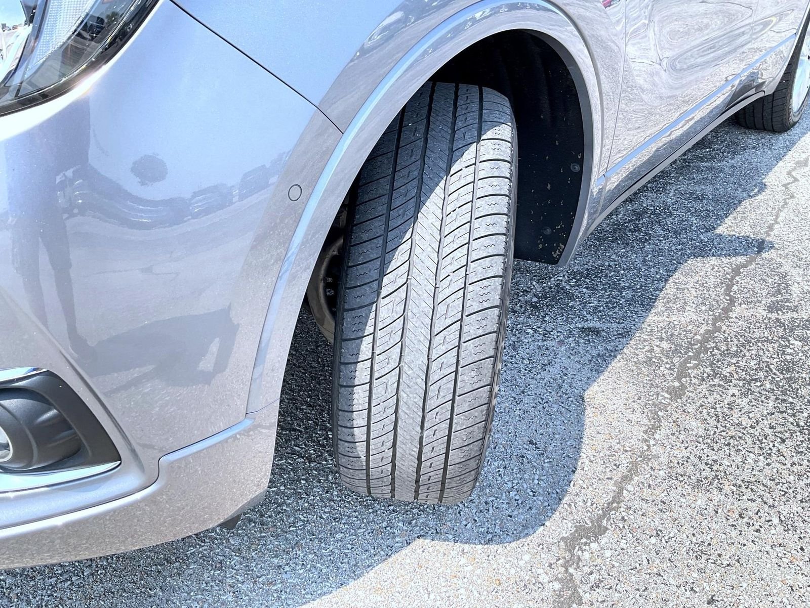 Used 2020 Gray Buick Premium II image 23