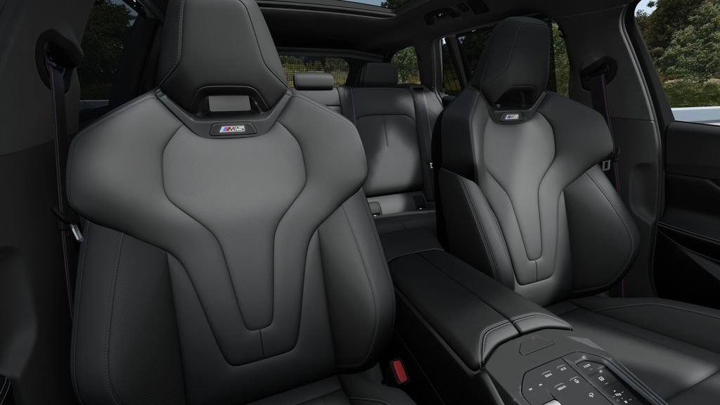 New 2027 Alpine White BMW Base image 38