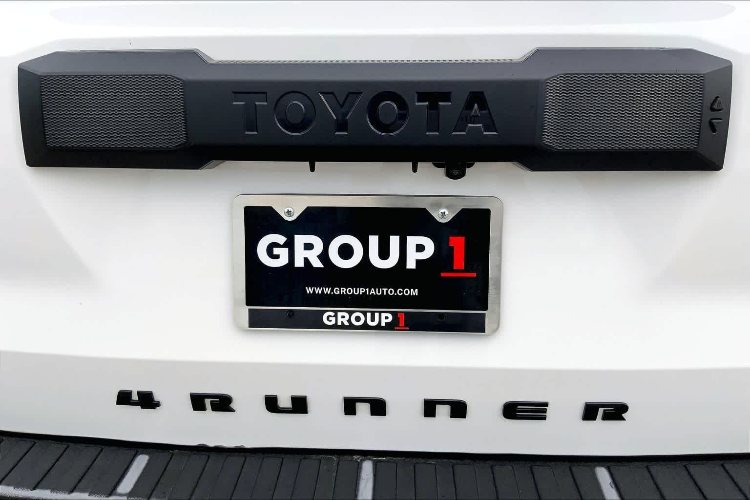 Used 2025 Ice Cap Toyota SR5 image 10