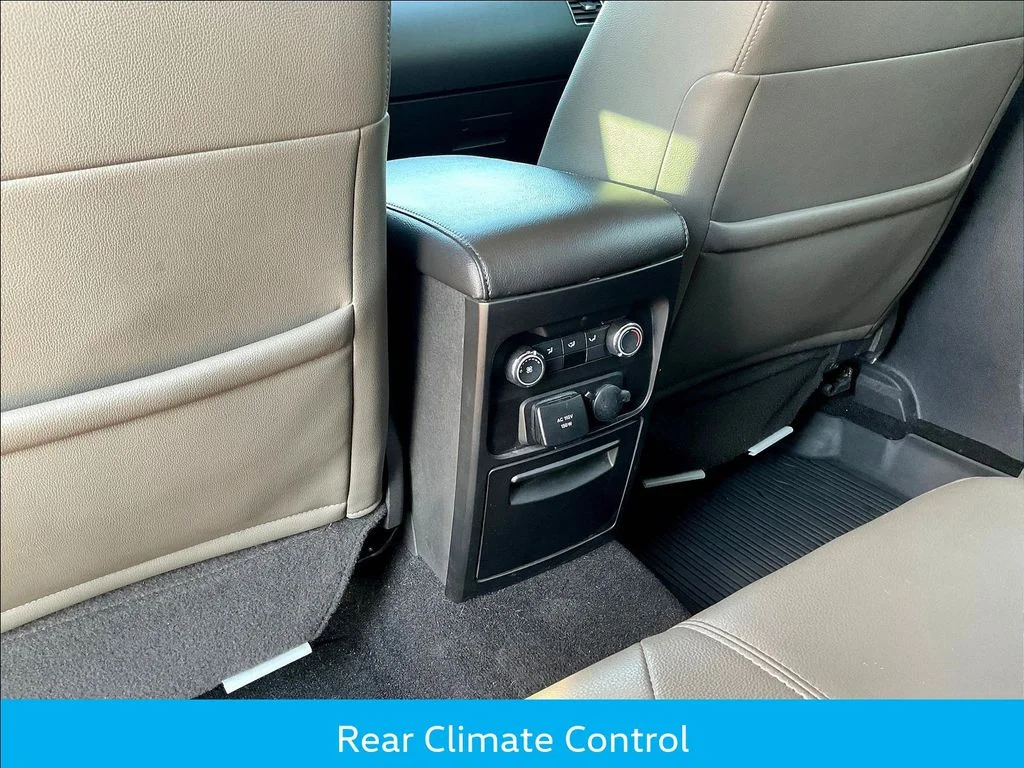 Used 2019 Red Ford SEL image 20