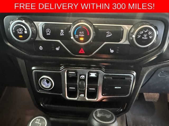 Used 2021 White Jeep Sport RHD 4x4 image 24