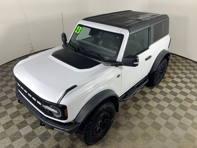 Used 2023 White Ford Wildtrak image 18