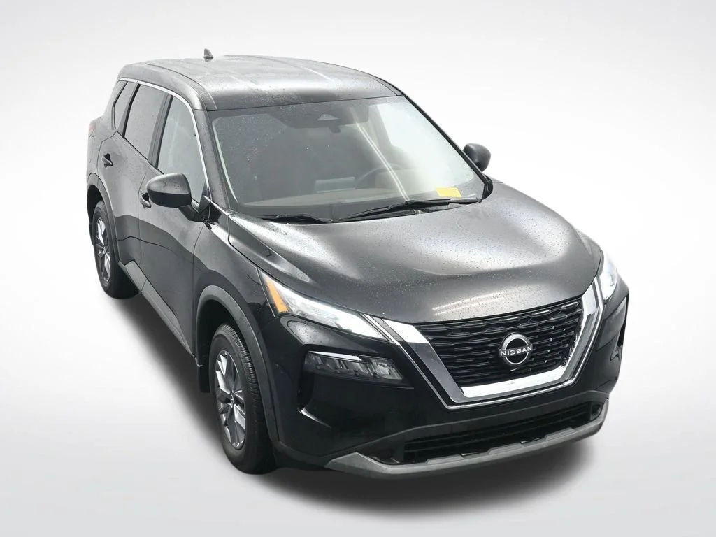 Used 2023 Black Nissan S image 22