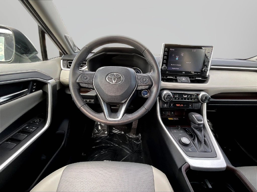 Used 2022 Silver Toyota Limited image 8