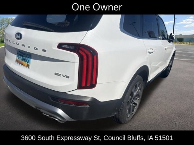 Used 2020 White Kia EX image 5