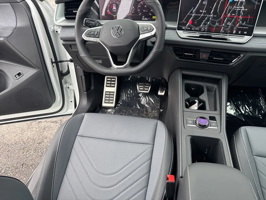2026 Volkswagen Tiguan SE R-LINE BLACK - Photo 10
