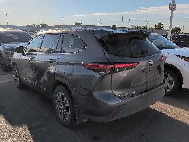 Used 2021 Gray Toyota XLE image 2
