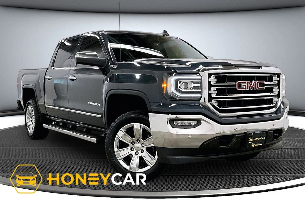 Used 2018 Gray GMC SLT image 1