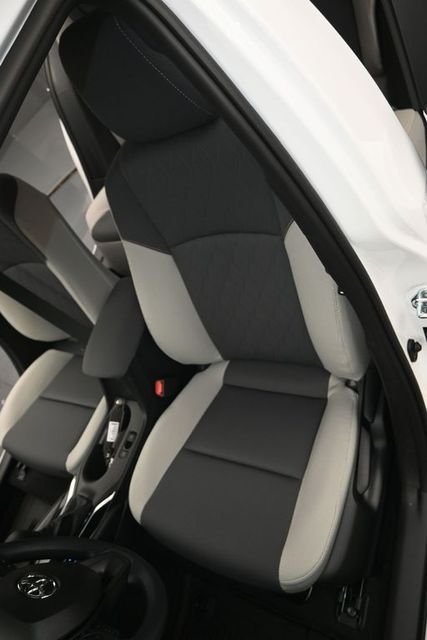 New 2026 Ice Cap Toyota LE image 9