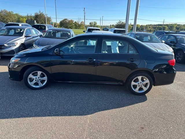 Used 2013 Black Toyota LE image 6