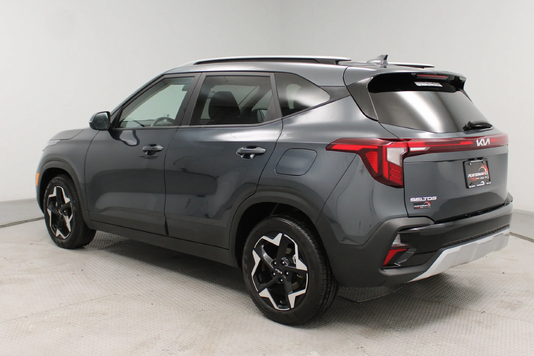 Used 2025 Gravity Gray Kia S IVT FWD image 35