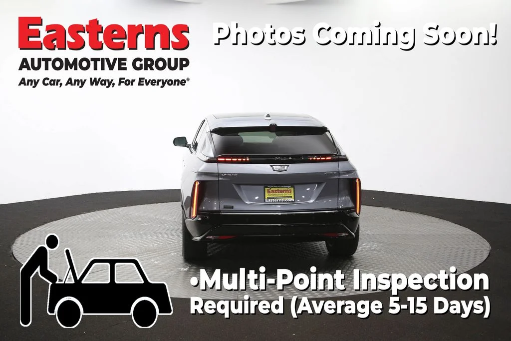 Used 2023 Gray Cadillac Luxury image 41