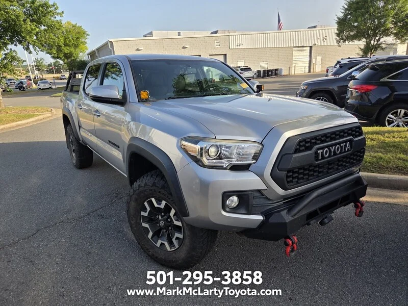 Used 2016 Silver Sky Metallic TOYOTA TRD OFF-ROAD image 10