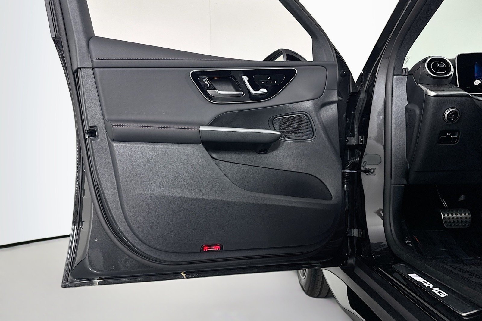 New 2026 Graphite Grey Metallic Mercedes-Benz AMG® GLC 43 4MATIC SUV image 20