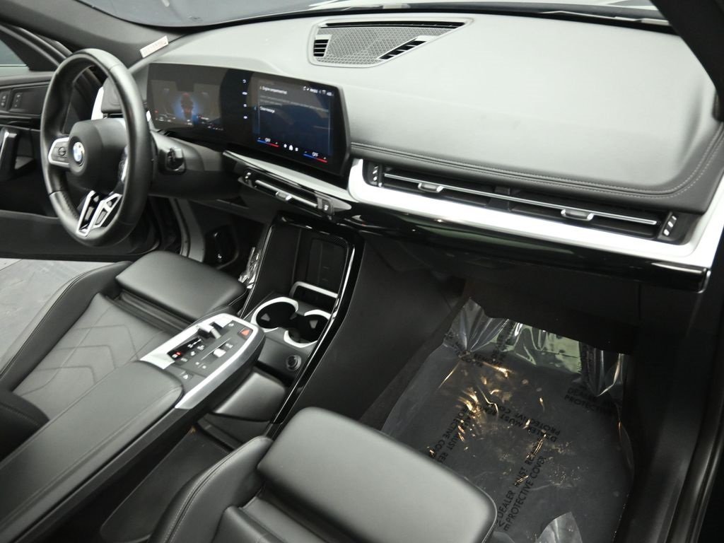 2024 BMW X1 - Image 28