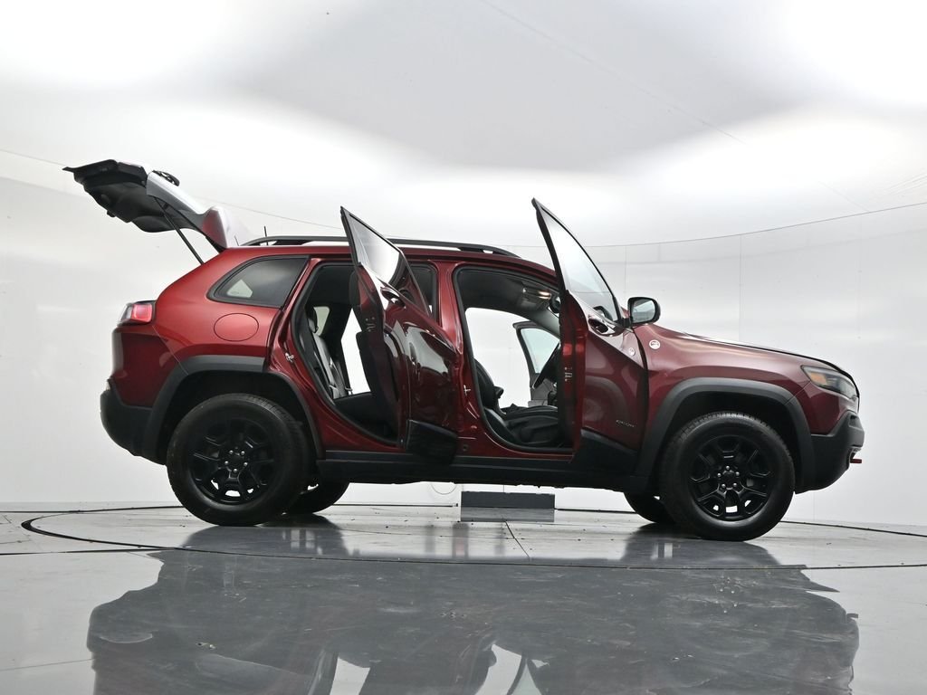 Used 2020 Velvet Red Pearlcoat Jeep Trailhawk image 58