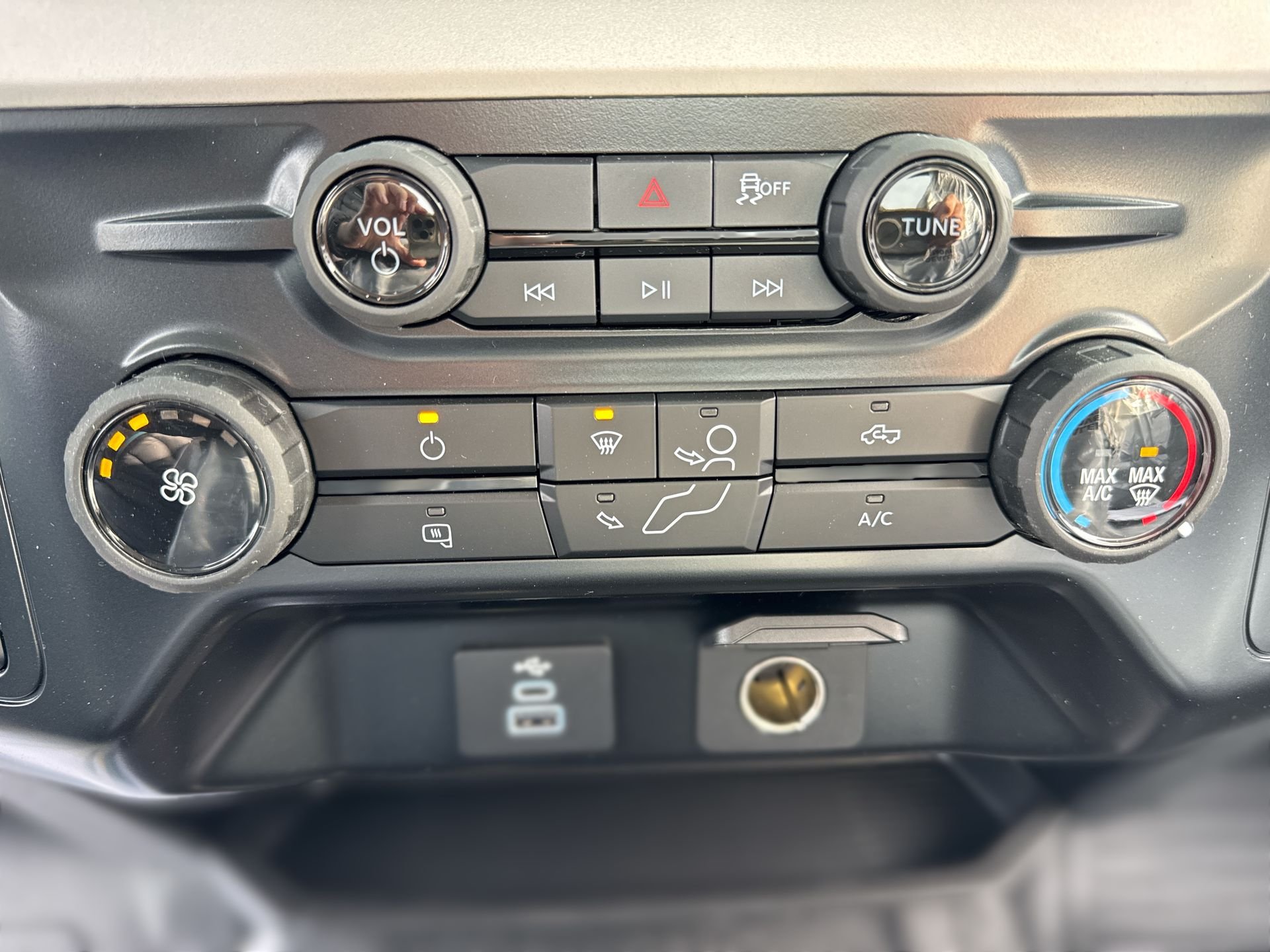 New 2026 Oxford White Ford F-350® XL image 12