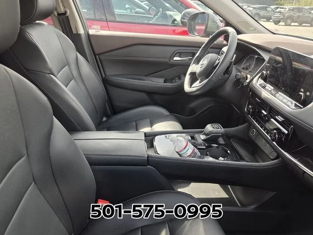 Used 2023 Gray Nissan SL image 9