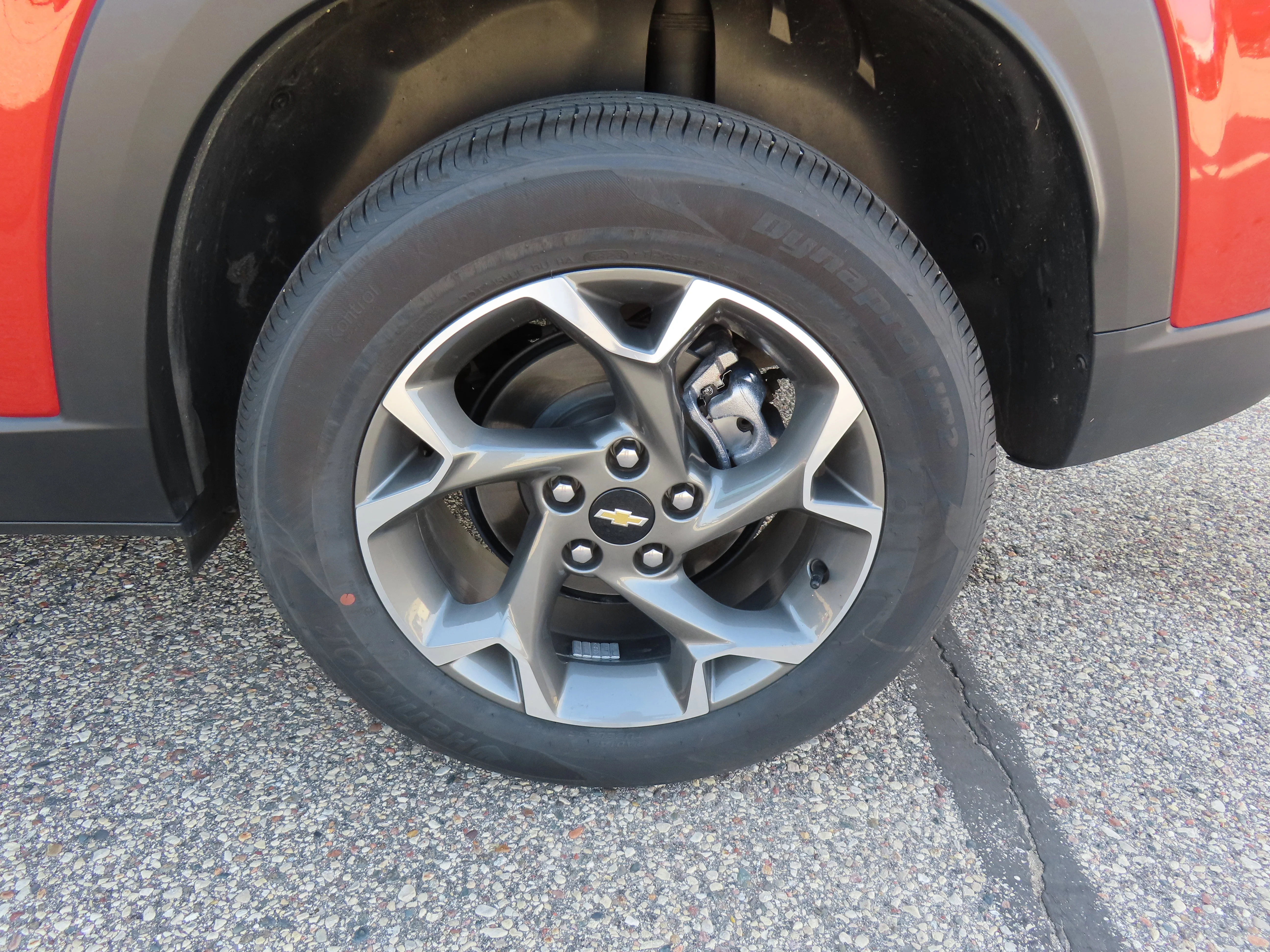 2024 Chevrolet Trax LT - Photo 21