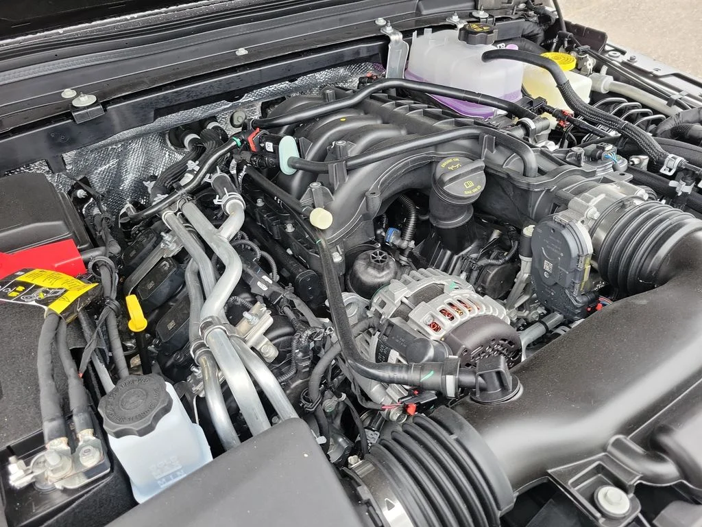 2026 Jeep Wrangler 4-Door Sahara - Photo 8