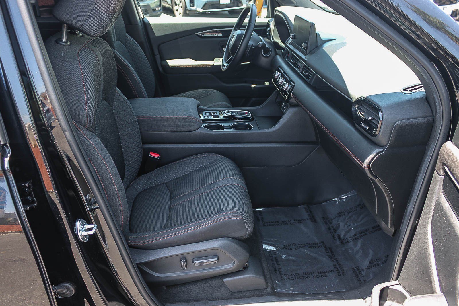 2024 Honda Pilot Sport - Photo 16