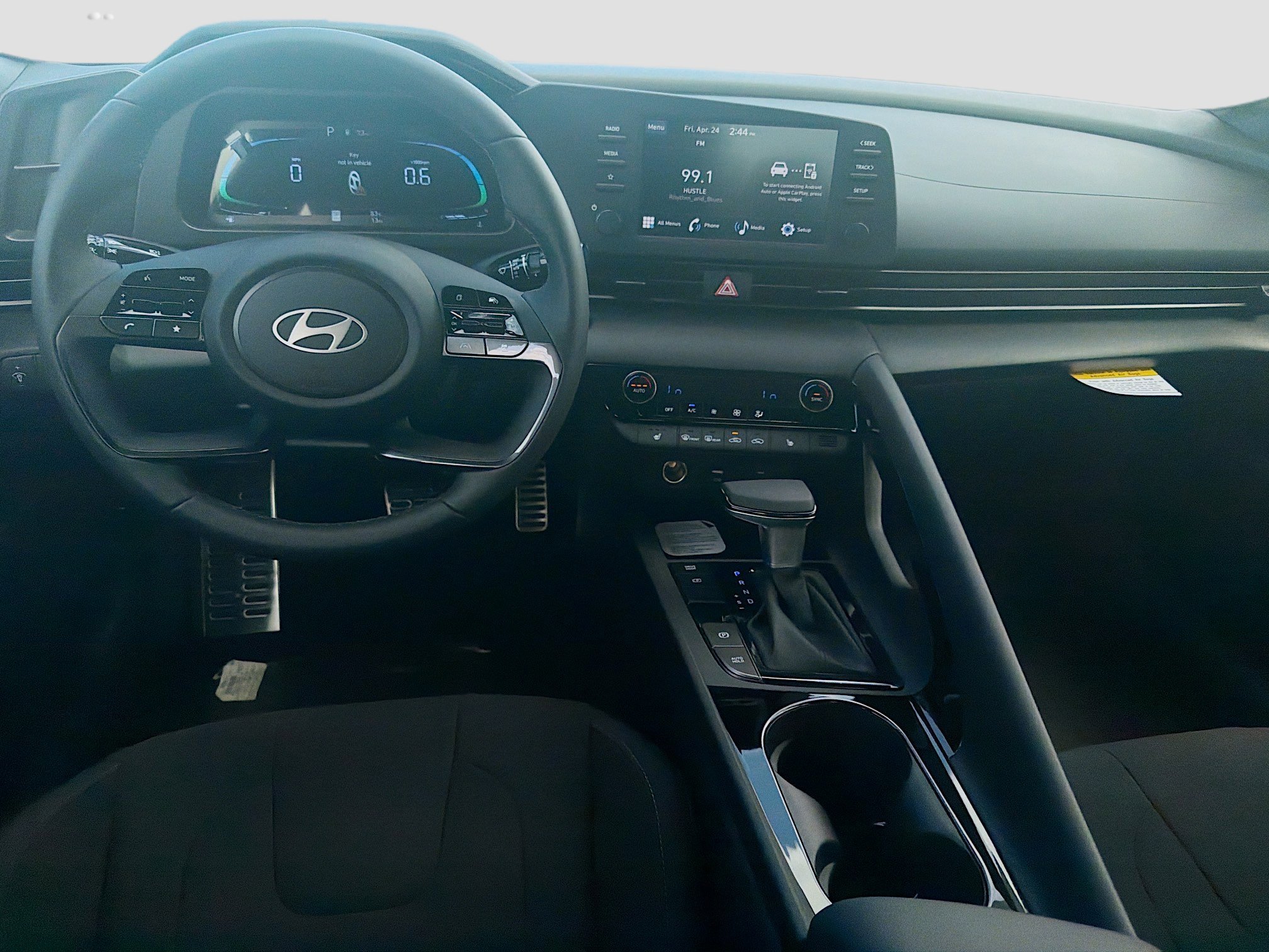 New 2026 Amazon Gray Hyundai SEL Sport Premium image 39