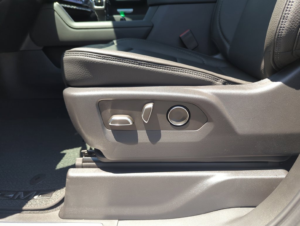 New 2026 Sterling Metallic GMC Denali image 13