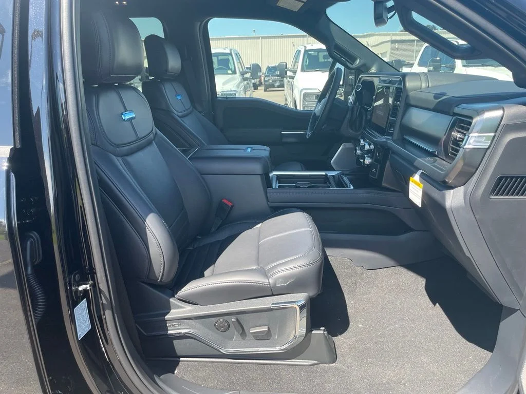 New 2026 Agate Black Metallic Ford F-350® Platinum® image 14
