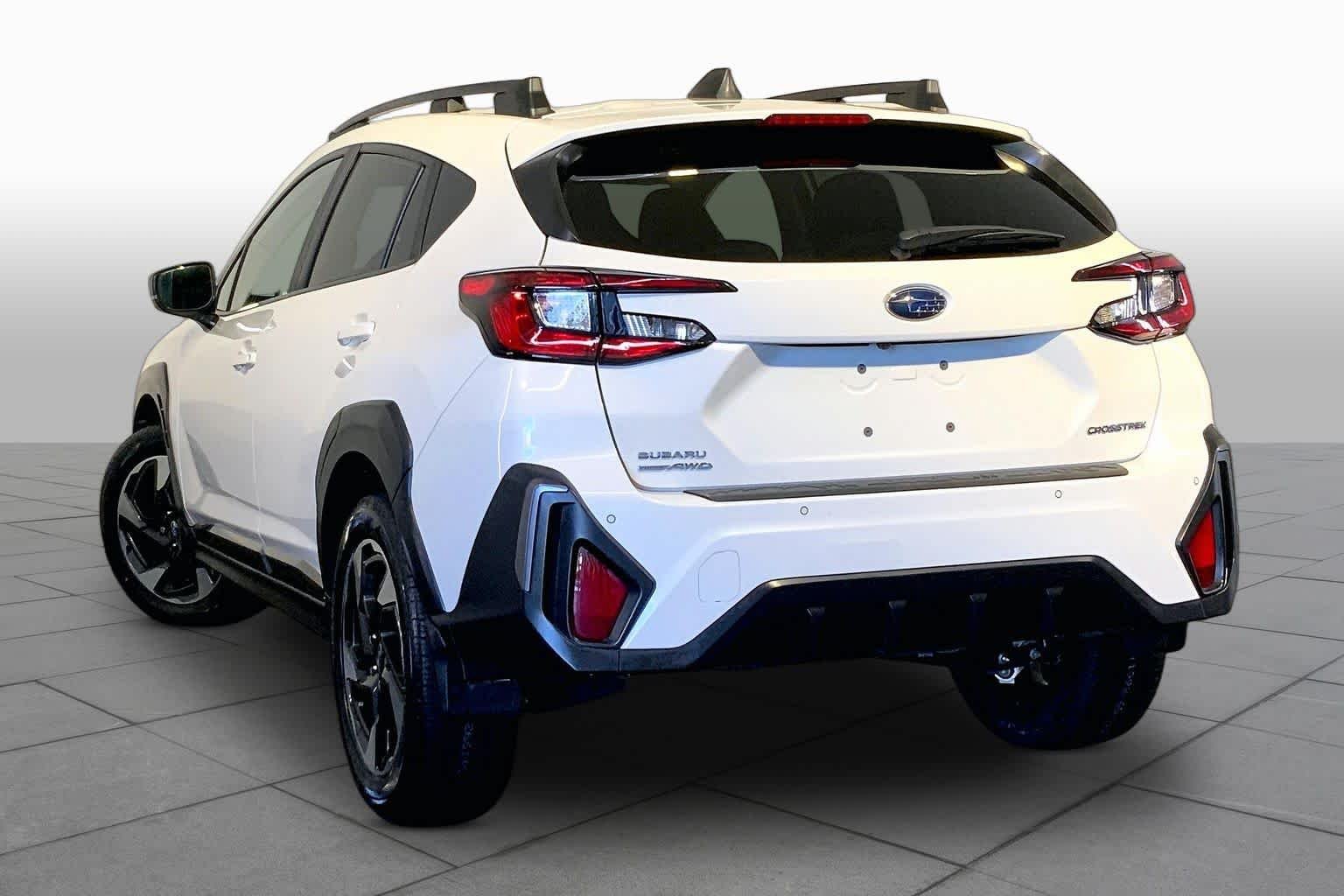 Used 2024 Crystal White Pearl Subaru Limited image 12