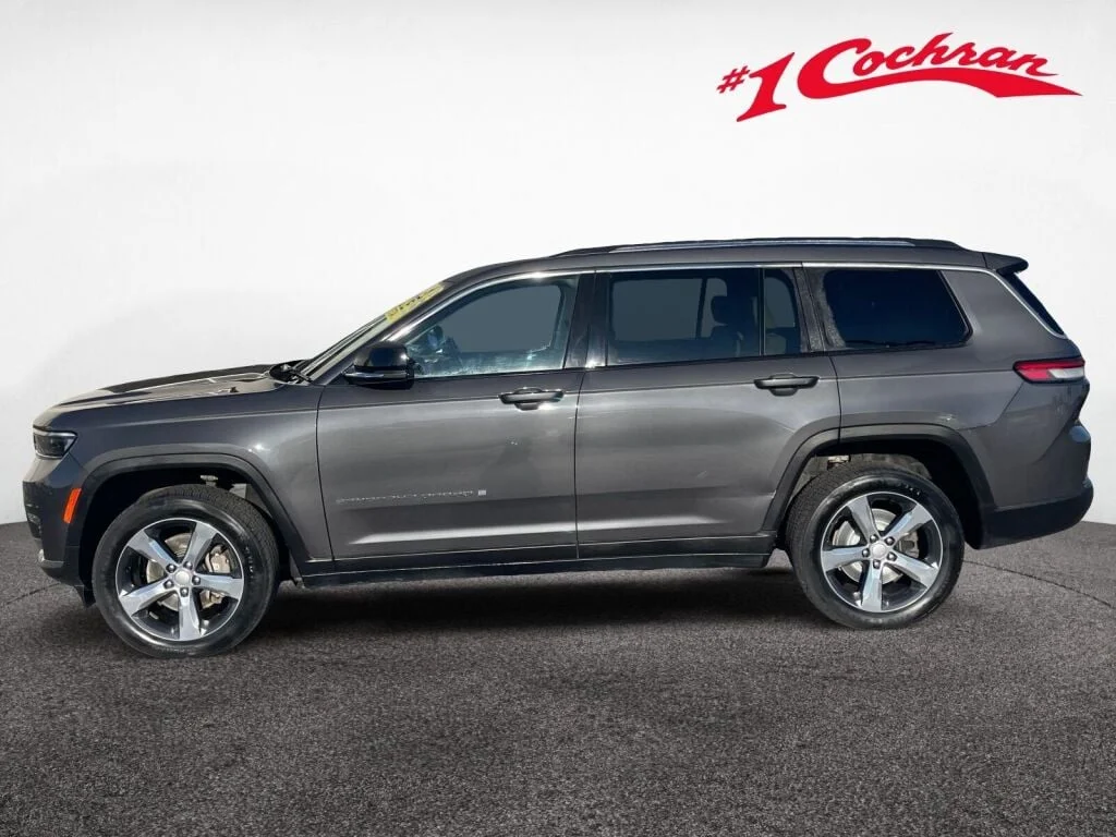 Certified Used 2021 Baltic Gray Metallic Clearcoat Jeep Limited image 26