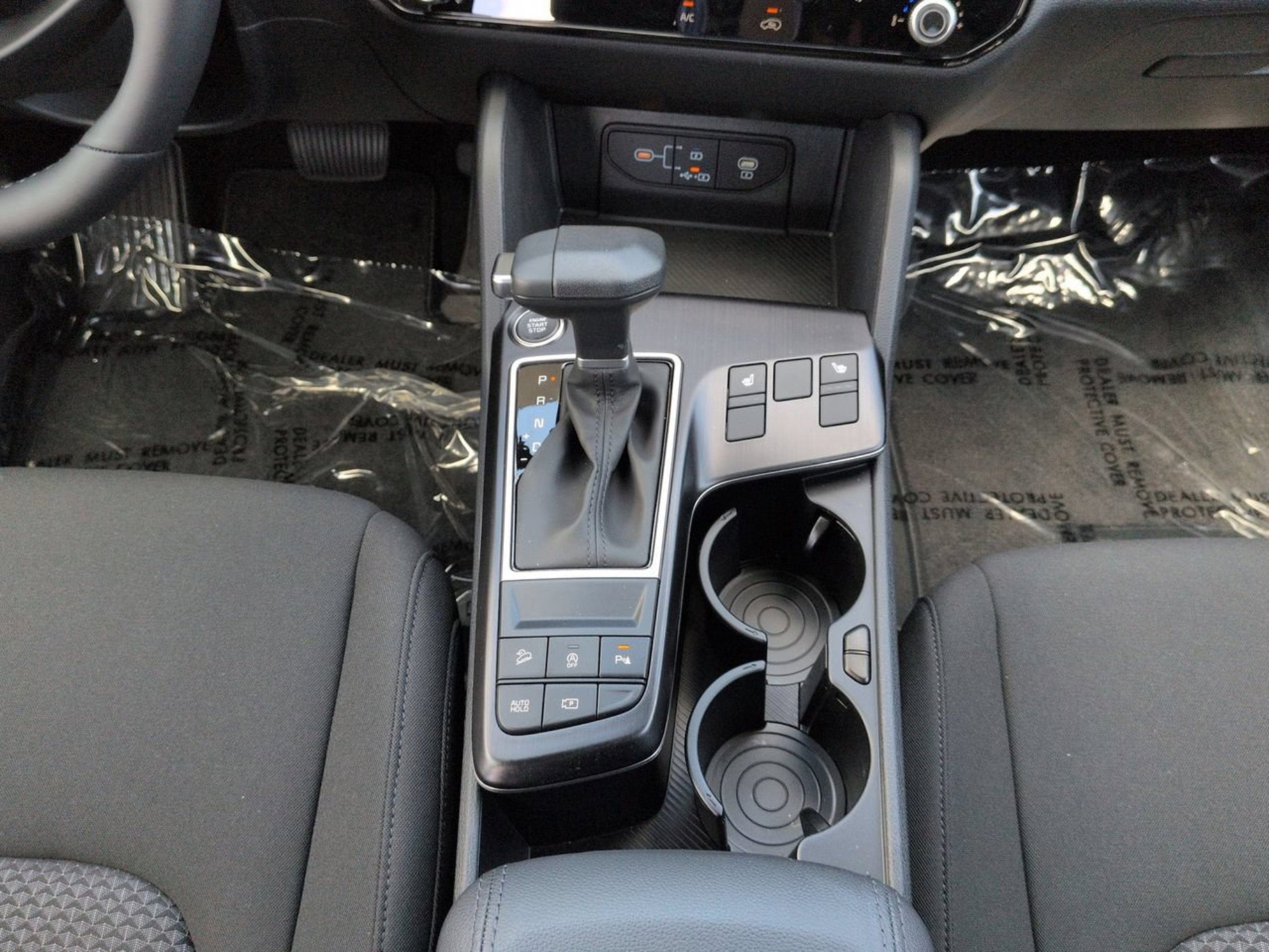 New 2026 Glacial White Kia LX image 21