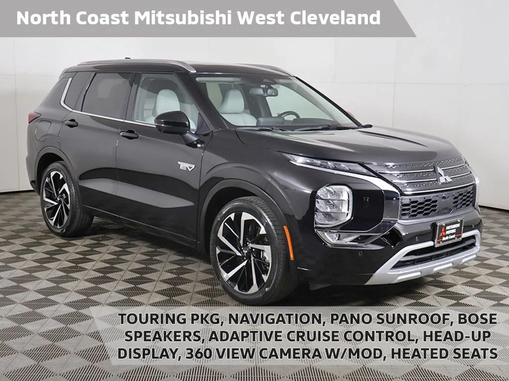 2023 Mitsubishi Outlander Plug-in Hybrid SEL S-AWC's photo