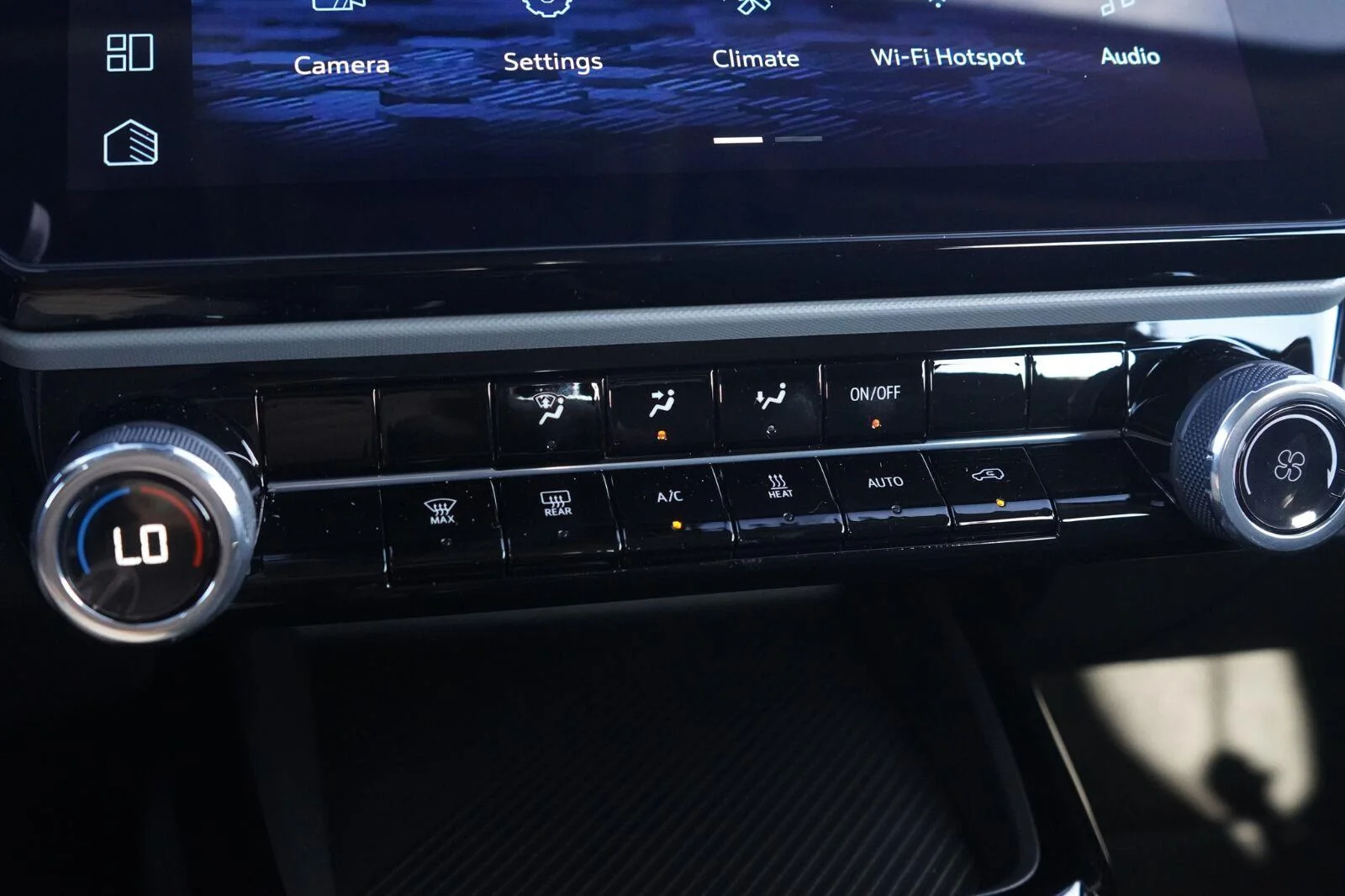2027 Chevrolet Bolt LT - Photo 22