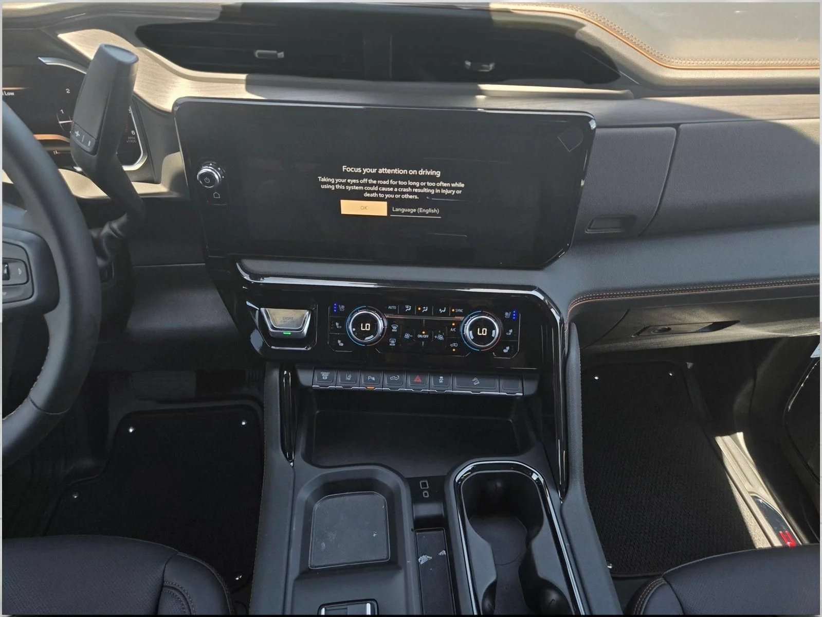 2026 GMC Sierra 2500HD AT4 - Photo 7