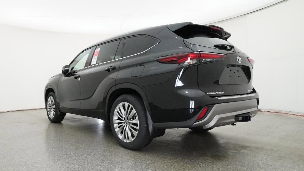 New 2026 Midnight Black Metallic Toyota  Platinum image 14