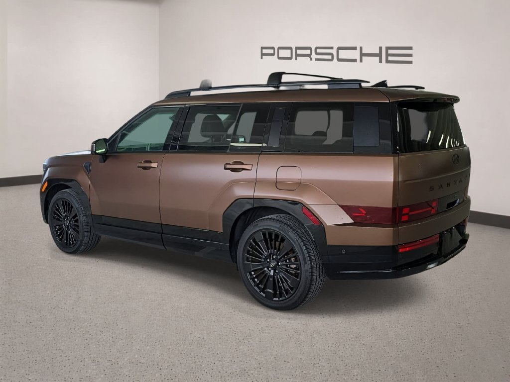 Used 2025 Brown Hyundai Calligraphy image 3