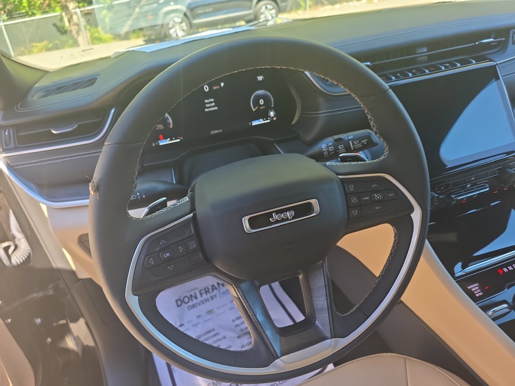 Used 2024 Black Jeep Limited image 18