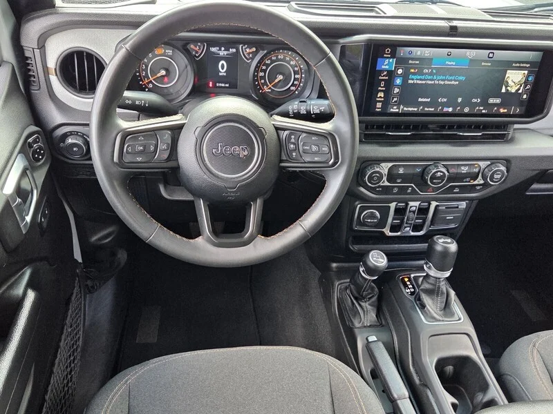 Used 2024 Silver Zynith Clearcoat JEEP SPORT S image 11