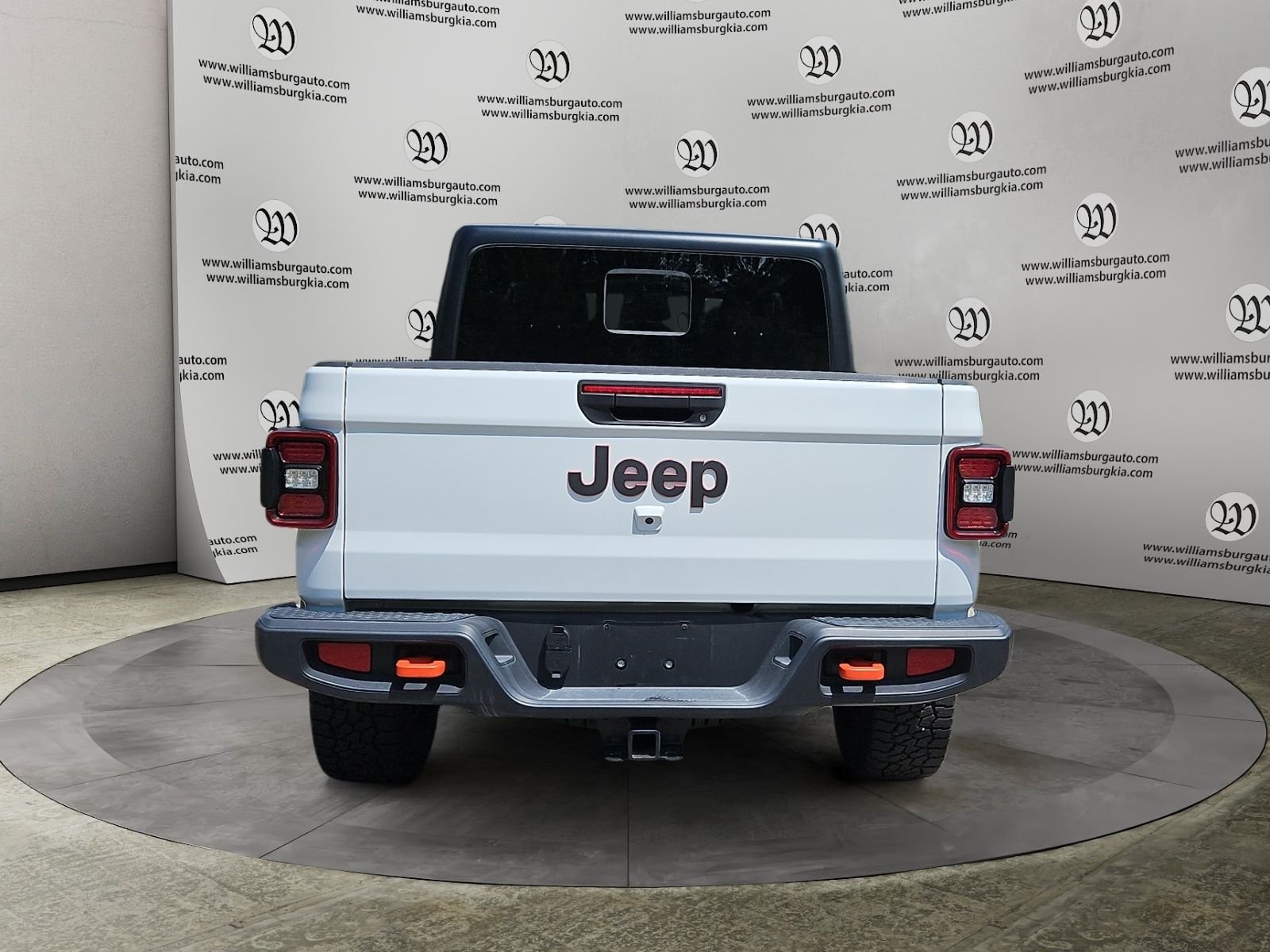 Used 2026 White Jeep Mojave image 4