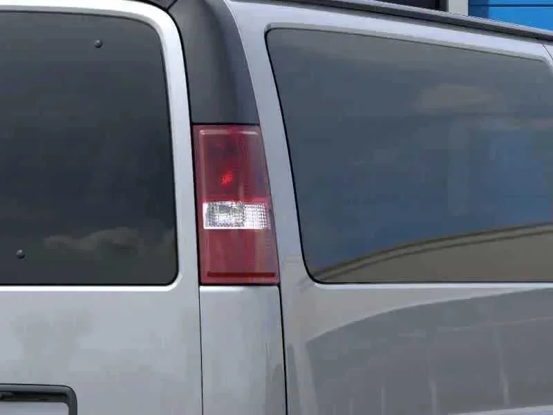 New 2025 Quicksilver Metallic GMC LT image 16