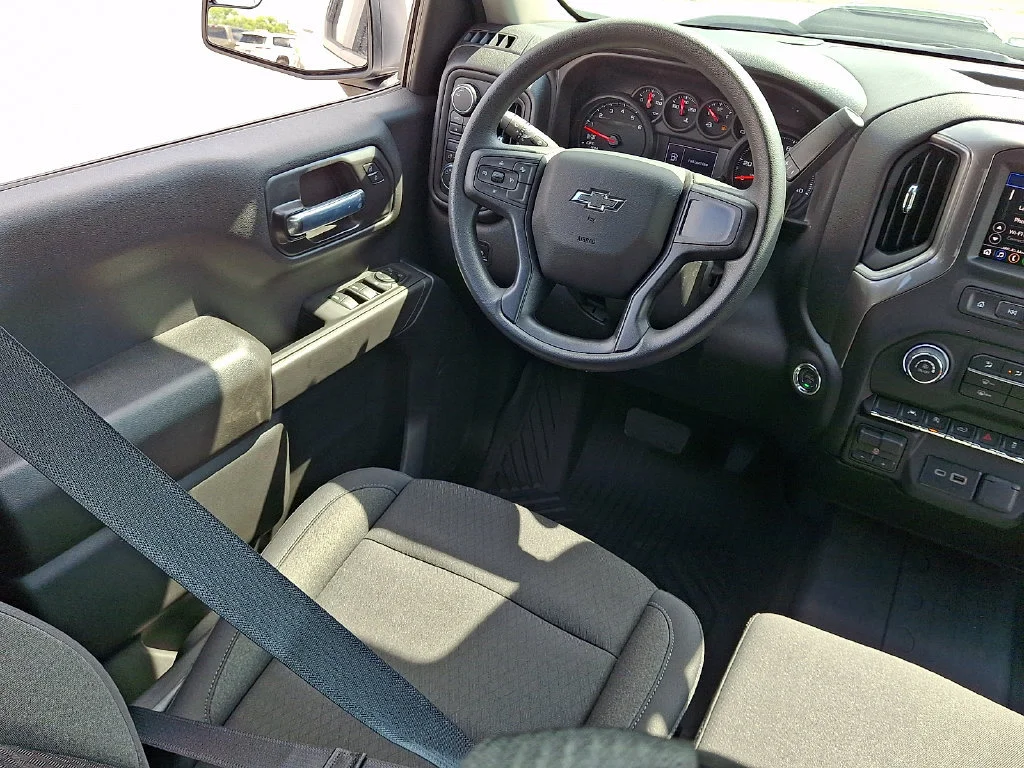 New 2026 Summit White Chevrolet Custom Trail Boss image 10