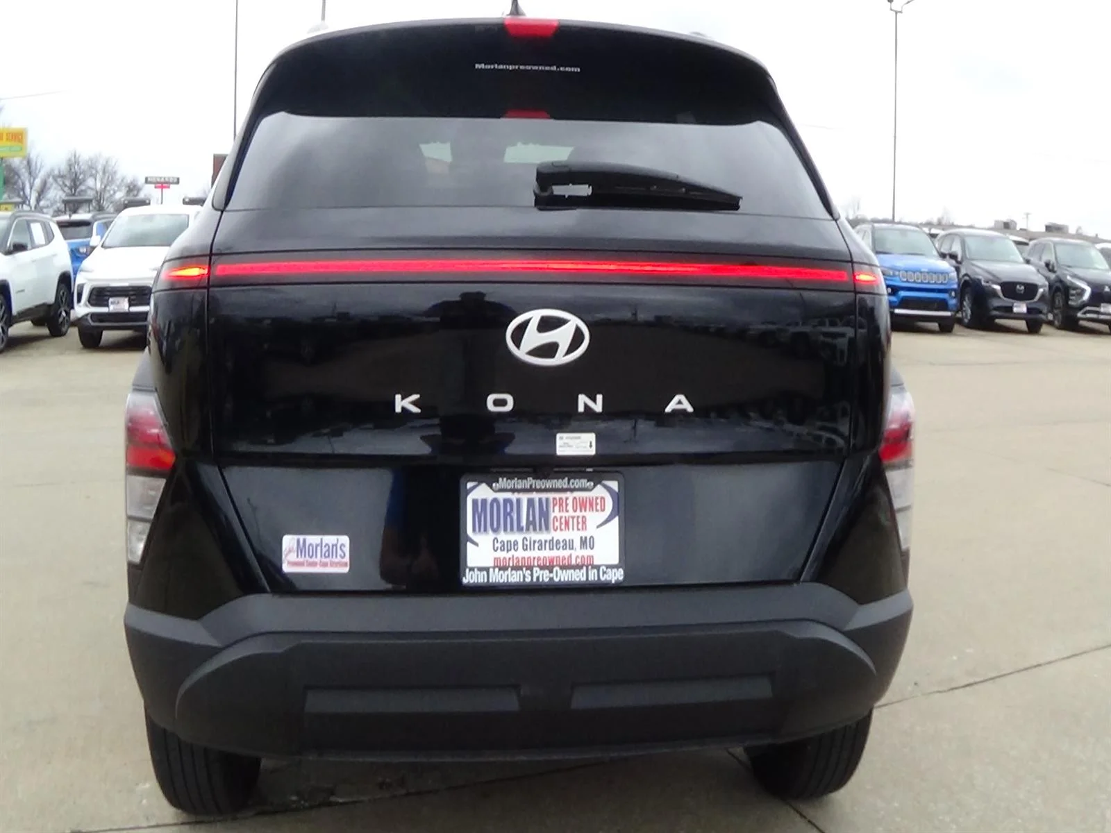 Used 2025 Abyss Black Pearl (a2b) Hyundai SEL image 7