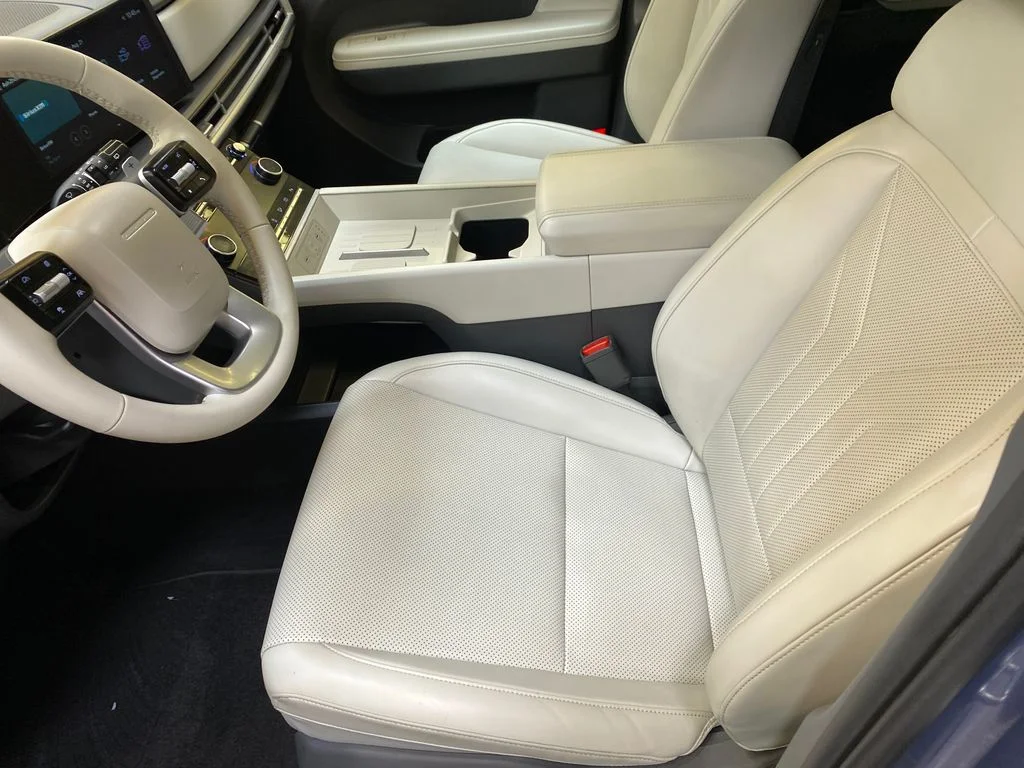 Used 2026 Blue Hyundai SEL image 21