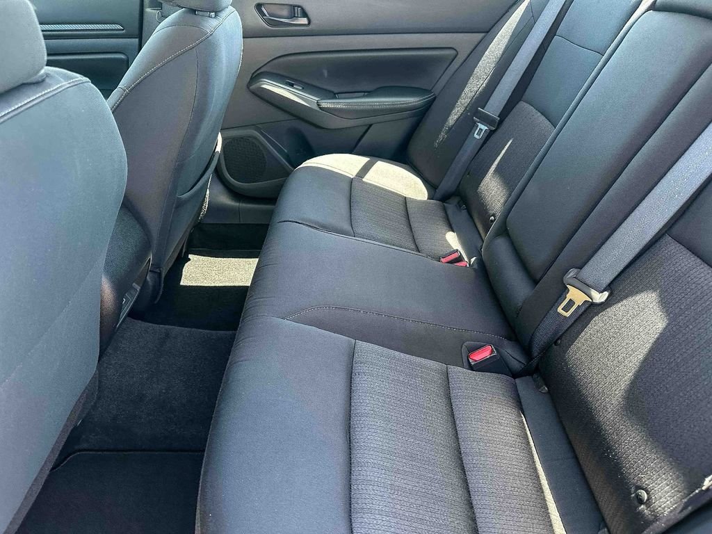 2025 Nissan Altima SV - Photo 18
