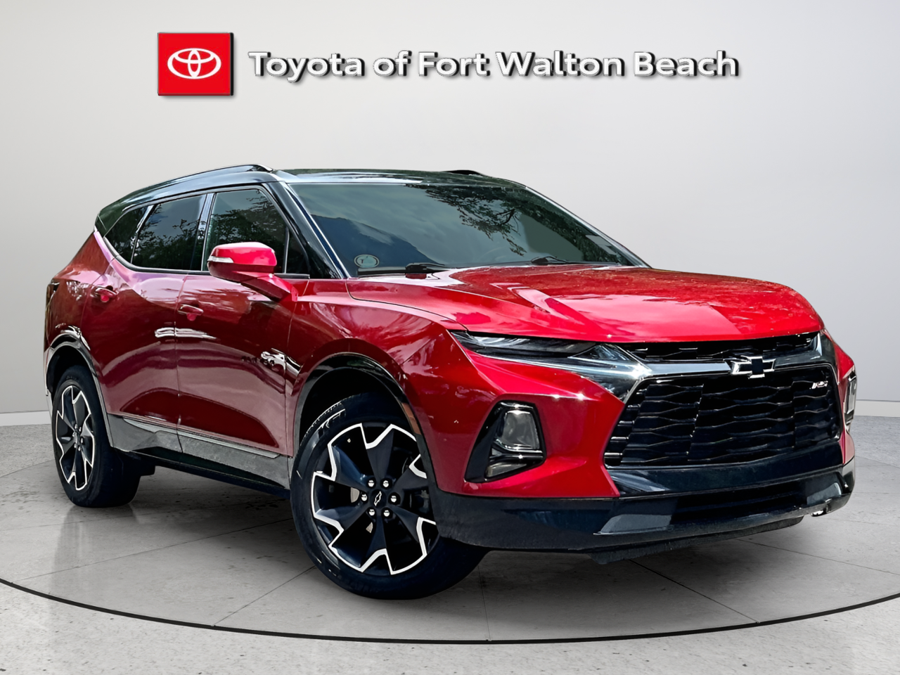 Used 2022 Red Chevrolet RS image 1