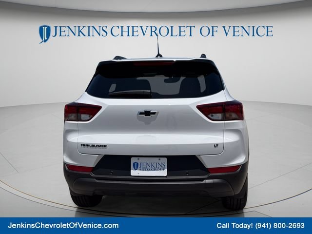 New 2026 Summit White Chevrolet LT image 6