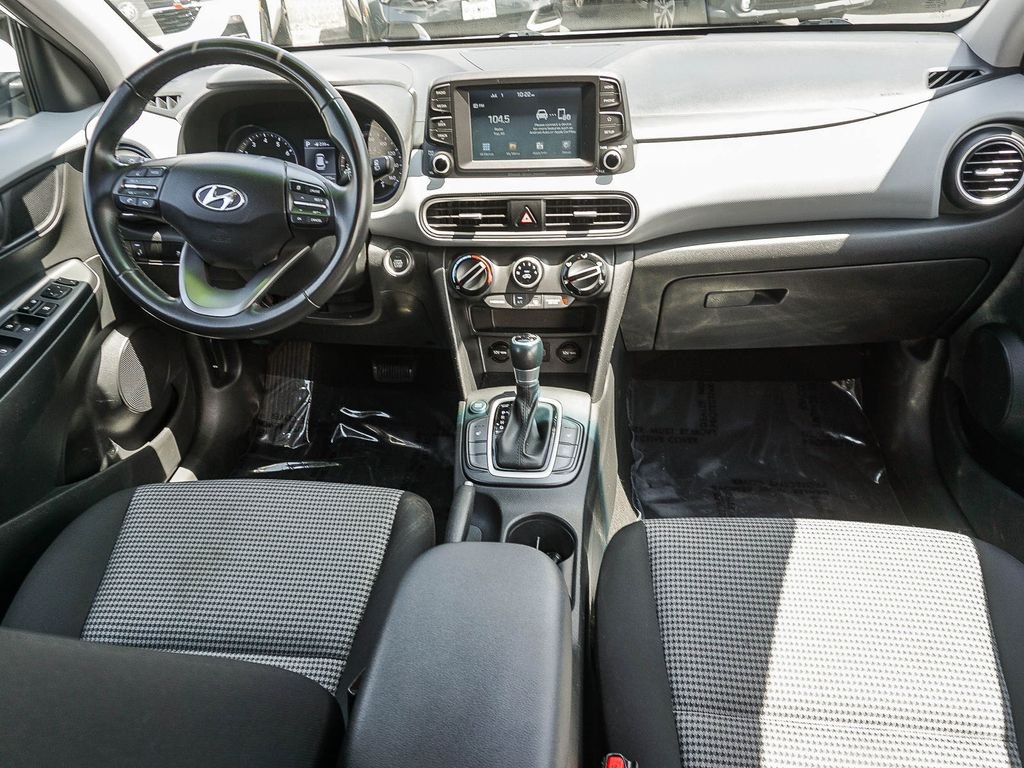 Used 2018 White Hyundai SEL image 14