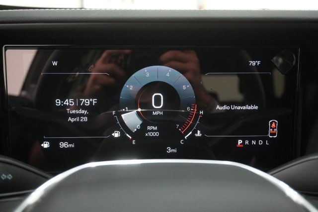 New 2026 Summit White GMC Elevation image 22
