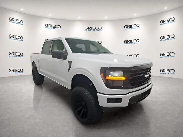 Used 2025 White Ford XLT image 1