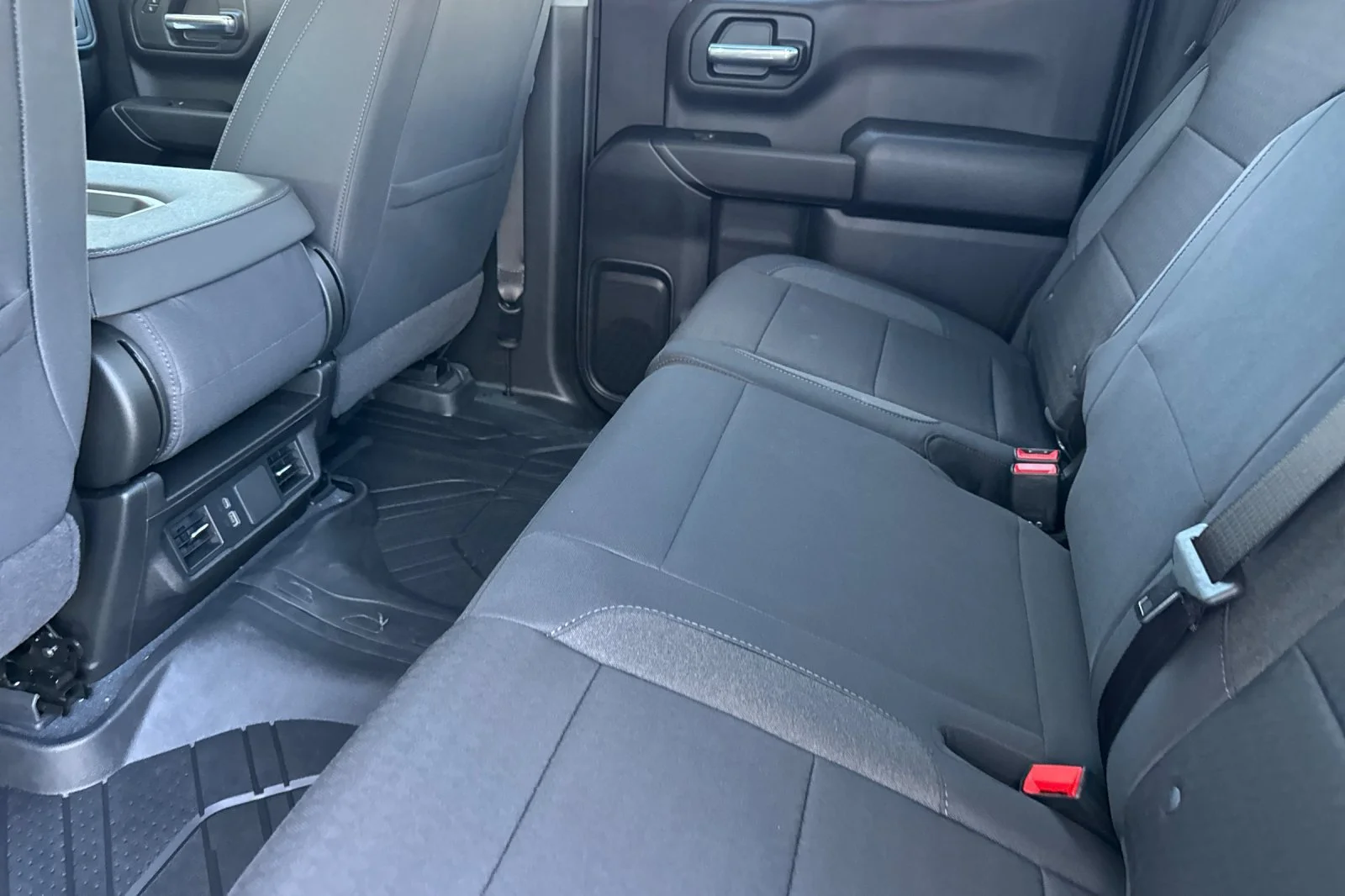 2026 Chevrolet Silverado 1500 Custom - Photo 11